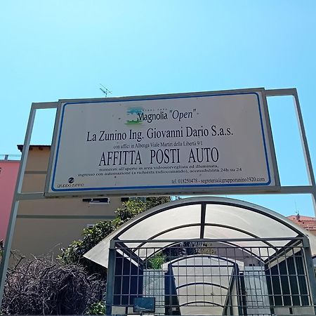 Ama Affittacamere Αλμπένγκα Εξωτερικό φωτογραφία