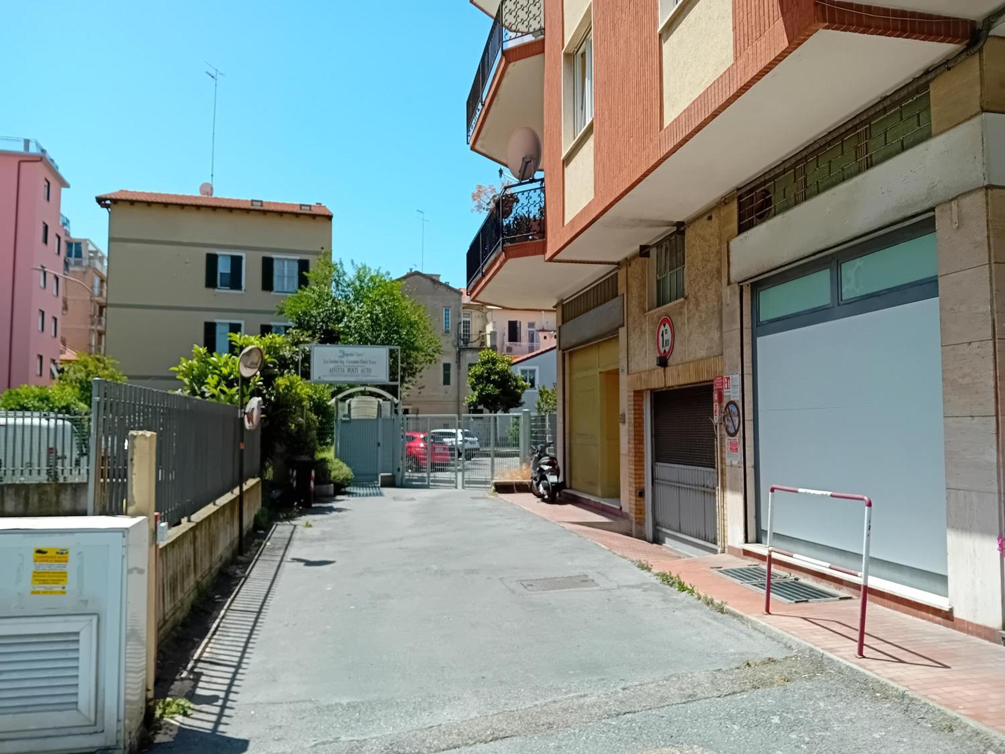 Ama Affittacamere Αλμπένγκα Εξωτερικό φωτογραφία